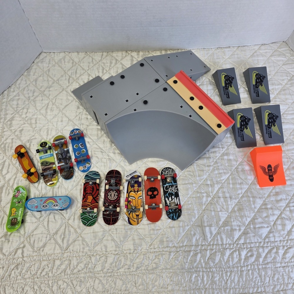 Tech Deck Skate Park Ramp Lot Tony Hawk Skateboard Toy
